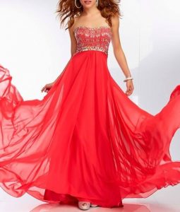 فستان سهرة طويل احمر